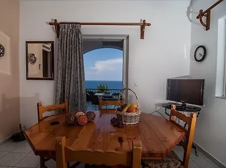 Aparthotel Levante 2*